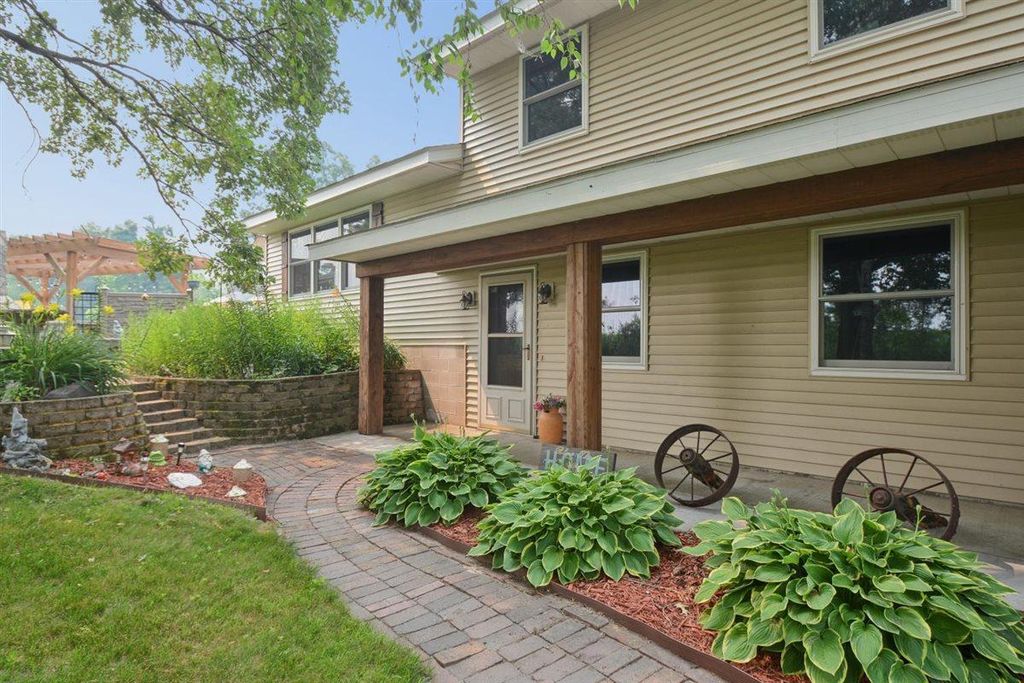 1200 301st Avenue NW, Isanti, MN 55040 — photo 2