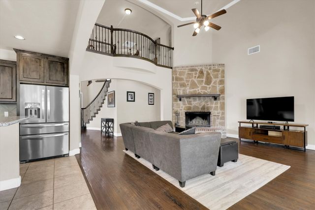 2757 Oakwood Drive, Celina, TX 75009