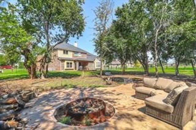 2757 Oakwood Drive, Celina, TX 75009