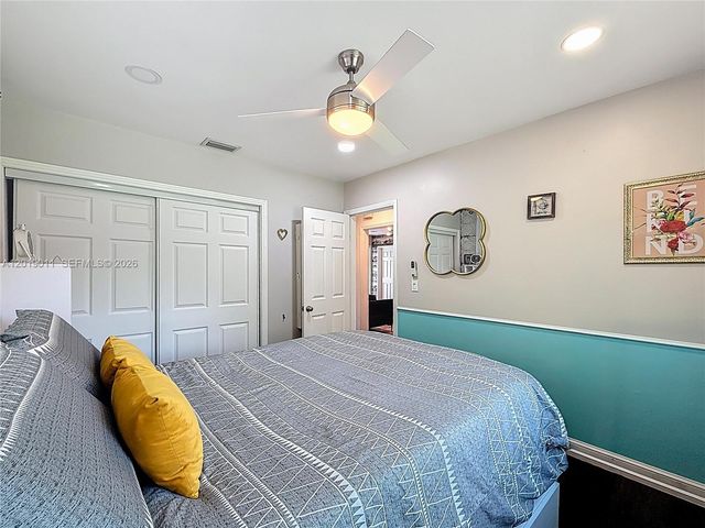 351 NE 117th St, Miami, FL 33161