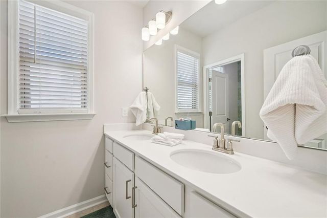 8540 Stratford Oaks Avenue, Ball Ground, GA 30107