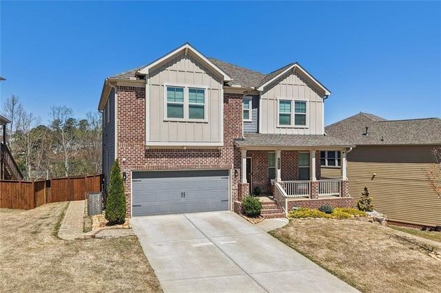 8540 Stratford Oaks Avenue, Ball Ground, GA 30107