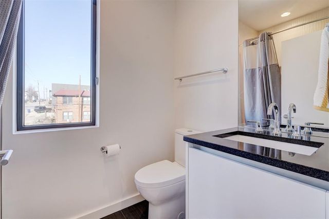 841 NW 6th Street, Oklahoma City, OK 73106