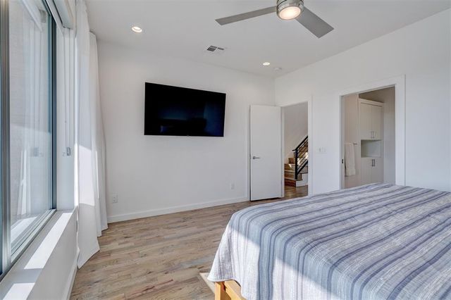 841 NW 6th Street, Oklahoma City, OK 73106