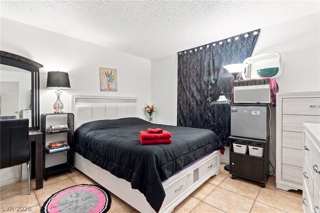 6224 Arlington Avenue, Las Vegas, NV 89107