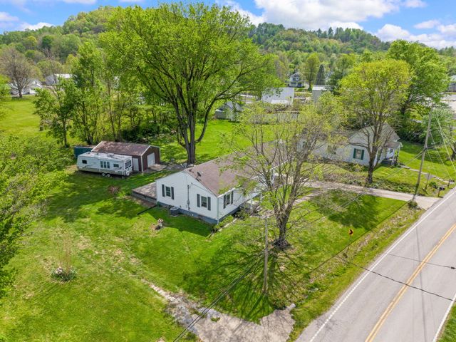 8215 Lebanon Road, Danville, KY 40422