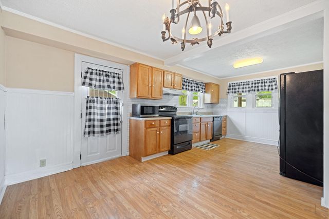 8215 Lebanon Road, Danville, KY 40422