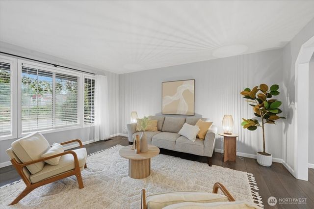 13802 60th Avenue W, Edmonds, WA 98026