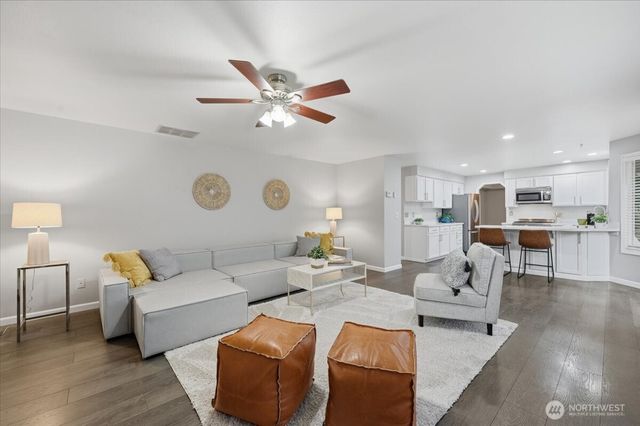 13802 60th Avenue W, Edmonds, WA 98026