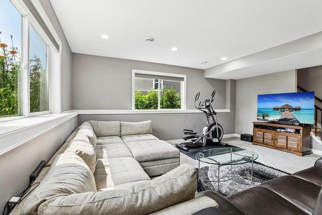 2115 Baptisia Pass, Sun Prairie, WI 53590
