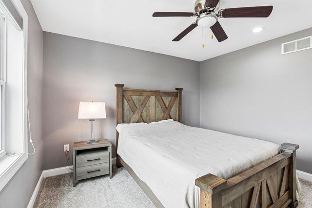 2115 Baptisia Pass, Sun Prairie, WI 53590