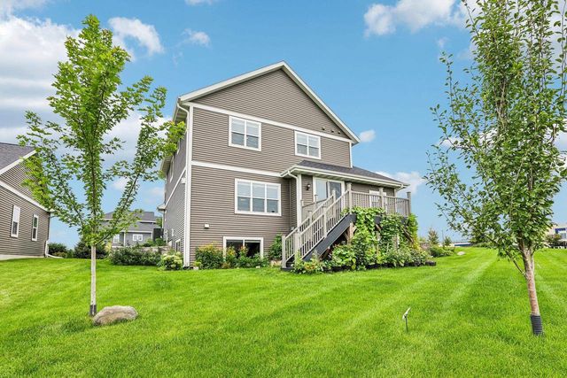 2115 Baptisia Pass, Sun Prairie, WI 53590