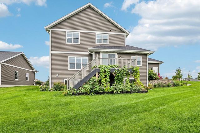2115 Baptisia Pass, Sun Prairie, WI 53590