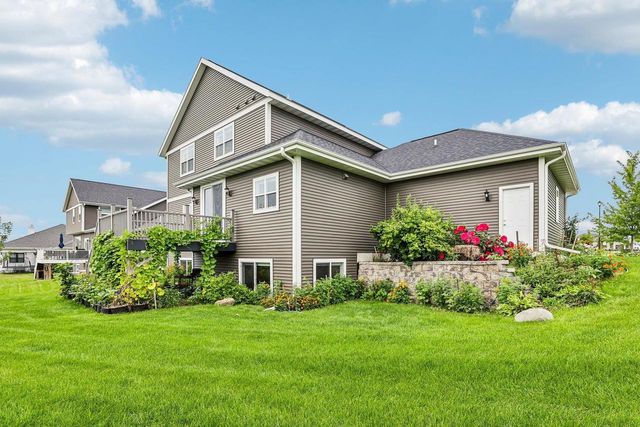2115 Baptisia Pass, Sun Prairie, WI 53590