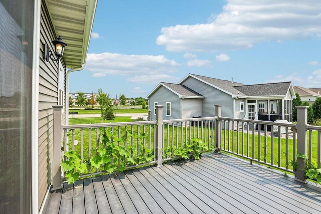2115 Baptisia Pass, Sun Prairie, WI 53590