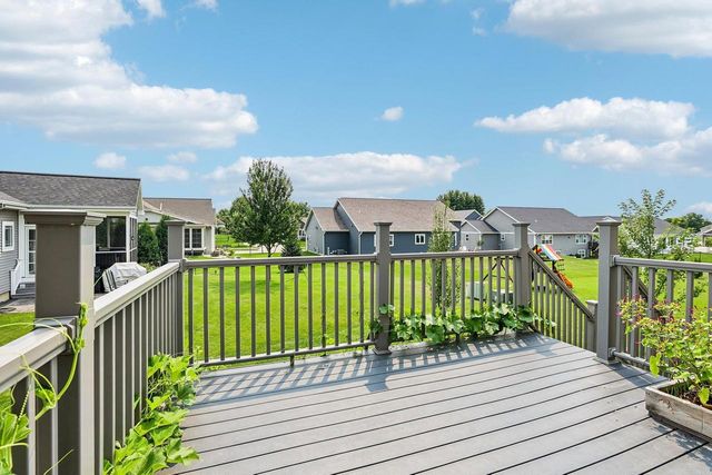 2115 Baptisia Pass, Sun Prairie, WI 53590