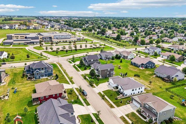 2115 Baptisia Pass, Sun Prairie, WI 53590