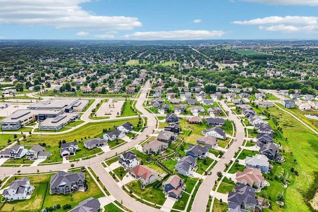 2115 Baptisia Pass, Sun Prairie, WI 53590