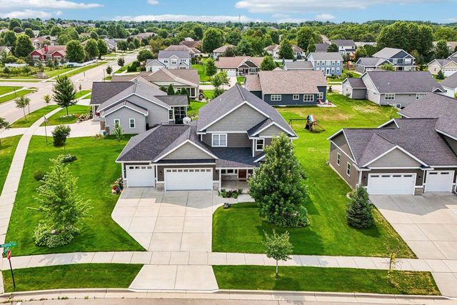 2115 Baptisia Pass, Sun Prairie, WI 53590