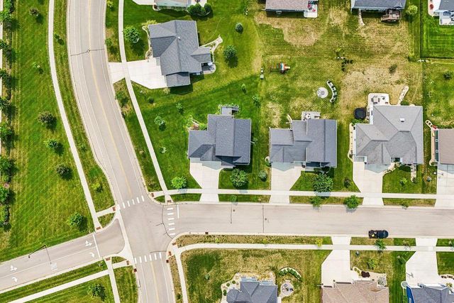 2115 Baptisia Pass, Sun Prairie, WI 53590