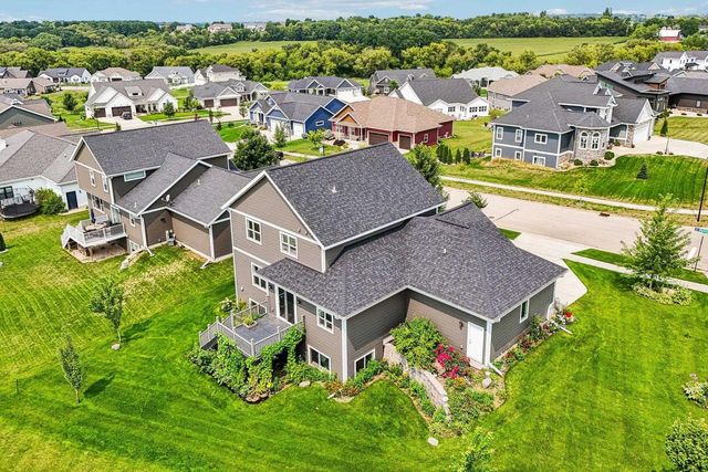 2115 Baptisia Pass, Sun Prairie, WI 53590