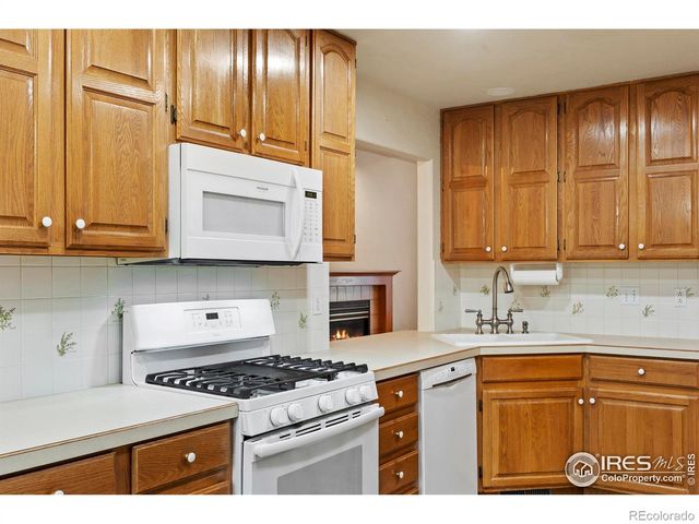 3890 Kremmling Drive, Loveland, CO 80538