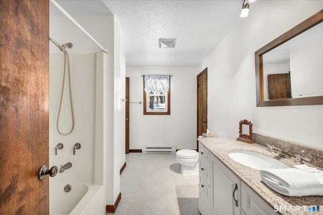 10 Highland Avenue, East Haddam, CT 06469