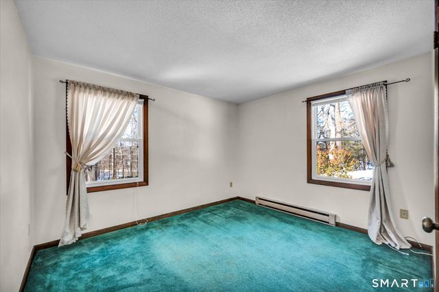 10 Highland Avenue, East Haddam, CT 06469