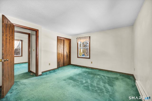 10 Highland Avenue, East Haddam, CT 06469