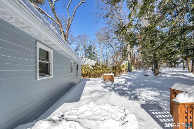 10 Highland Avenue, East Haddam, CT 06469