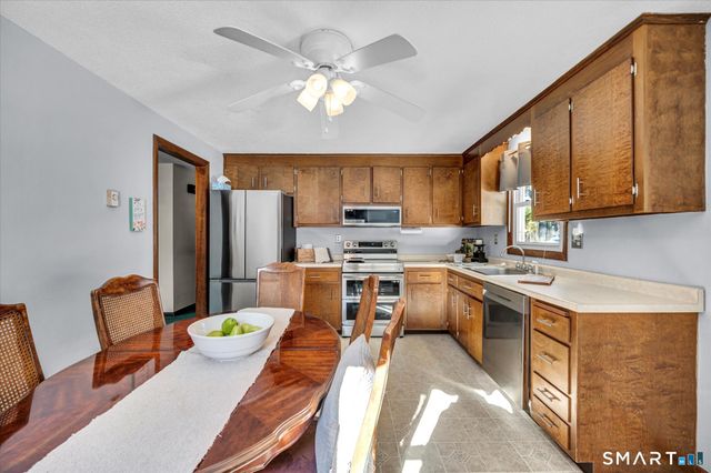 10 Highland Avenue, East Haddam, CT 06469