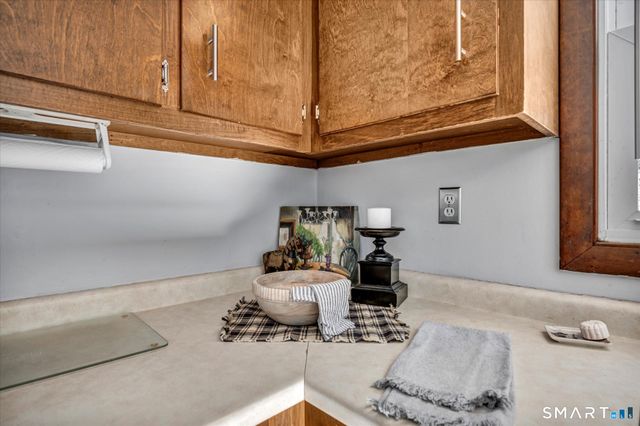 10 Highland Avenue, East Haddam, CT 06469