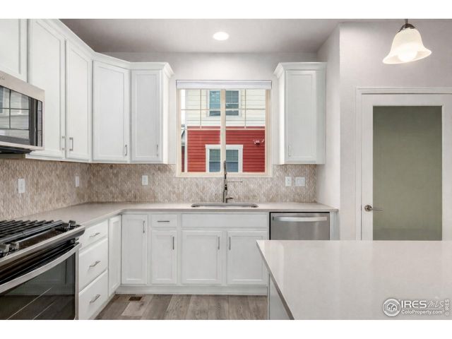 615 Brennan Cir, Erie, CO 80516