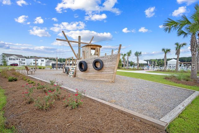 1389 Sanctum St, Ridgeland, SC 29936