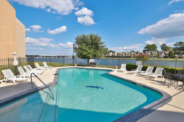 12600 Melville Drive 318B, Montgomery, TX 77356