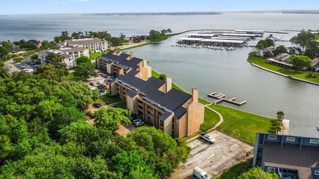 12600 Melville Drive 318B, Montgomery, TX 77356