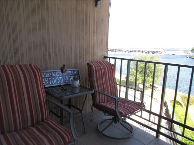 12600 Melville Drive 318B, Montgomery, TX 77356