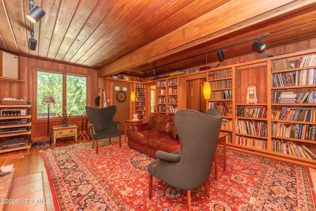 48 Chambers Road, Cream Ridge, NJ 08514