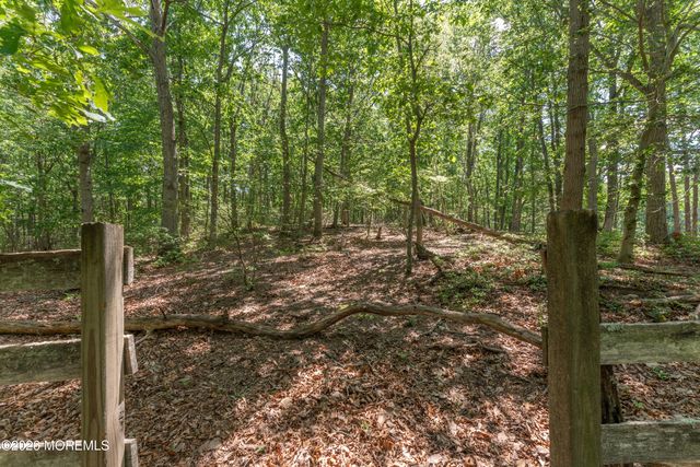 48 Chambers Road, Cream Ridge, NJ 08514