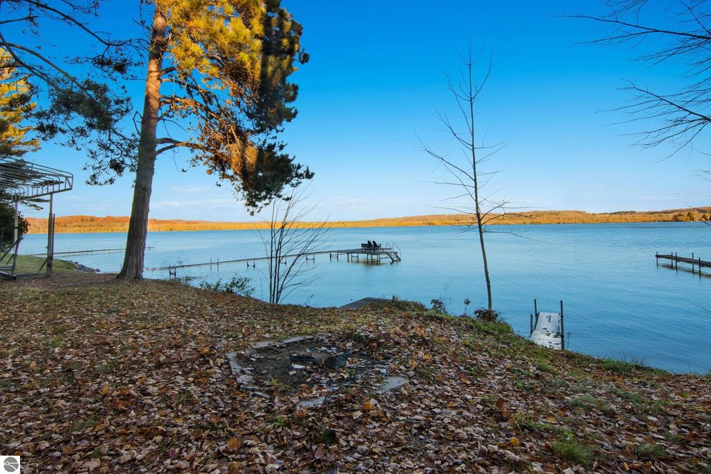 Image 4 of property listing at VL S Skyline Drive, Cedar, MI 49621