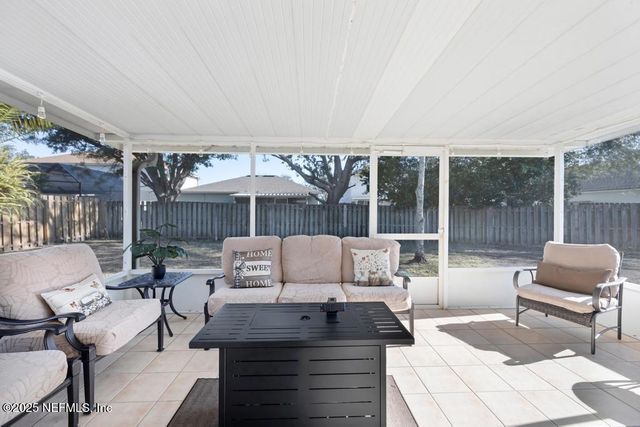 12555 STERLING RUN Court, Jacksonville, FL 32225