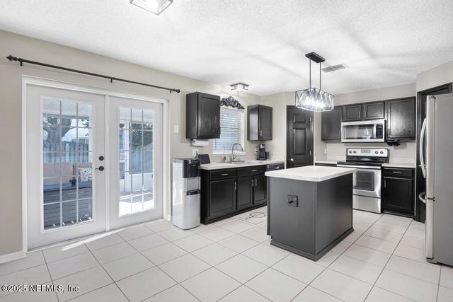 12555 STERLING RUN Court, Jacksonville, FL 32225