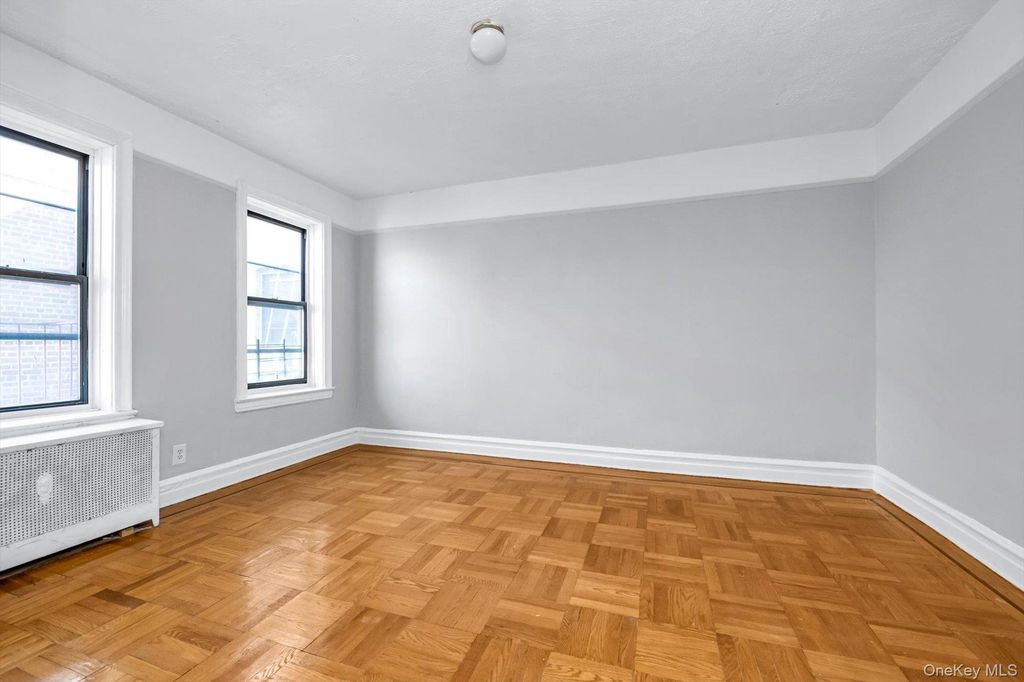 83-44 Lefferts Boulevard 6C, Kew Gardens, NY 11415