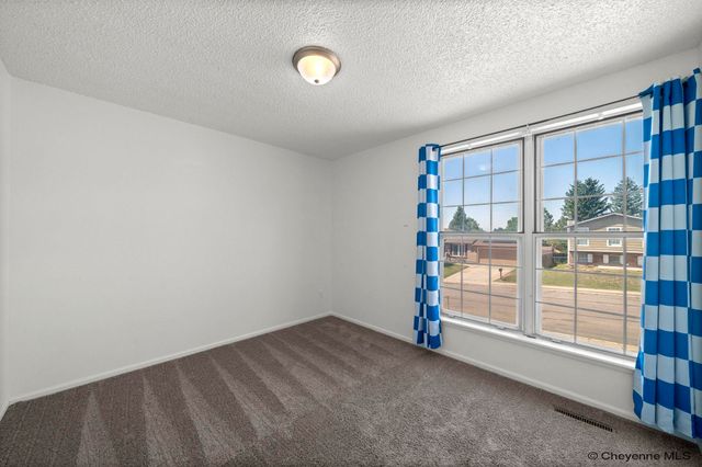 5005 GRIFFITH AVE, Cheyenne, WY 82009