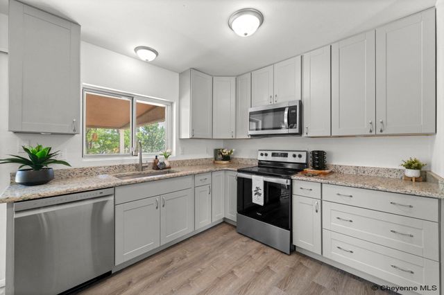 5005 GRIFFITH AVE, Cheyenne, WY 82009