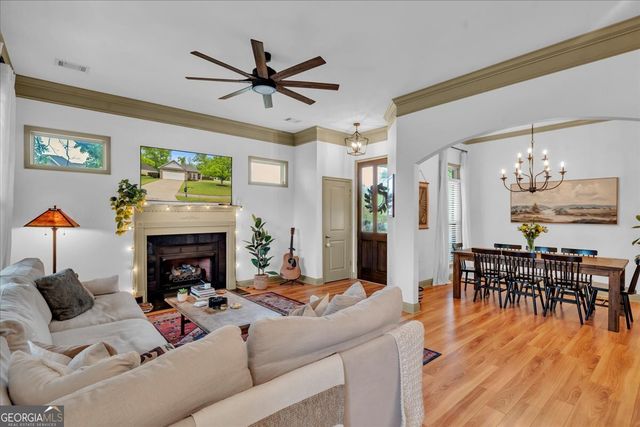 200 Greythorne Drive, Kathleen, GA 31047