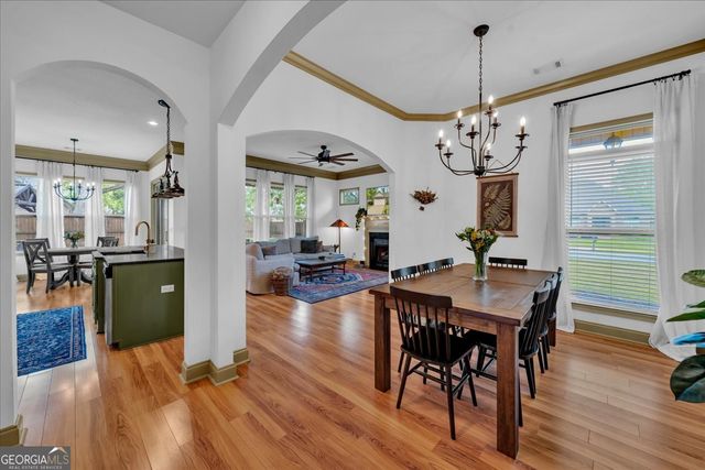 200 Greythorne Drive, Kathleen, GA 31047
