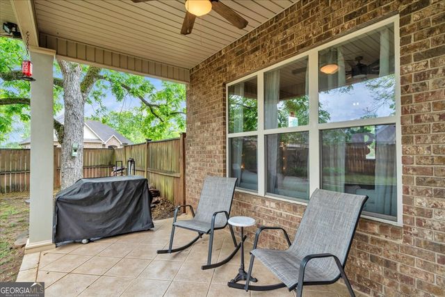 200 Greythorne Drive, Kathleen, GA 31047
