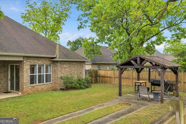 200 Greythorne Drive, Kathleen, GA 31047
