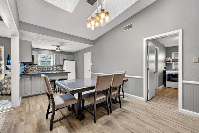 10905 E County Rd 107, Midland, TX 79706